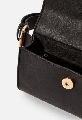 L. Structured Belt Bag - Black