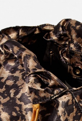 L. Pleated Bamboo Handle Clutch - Leopard